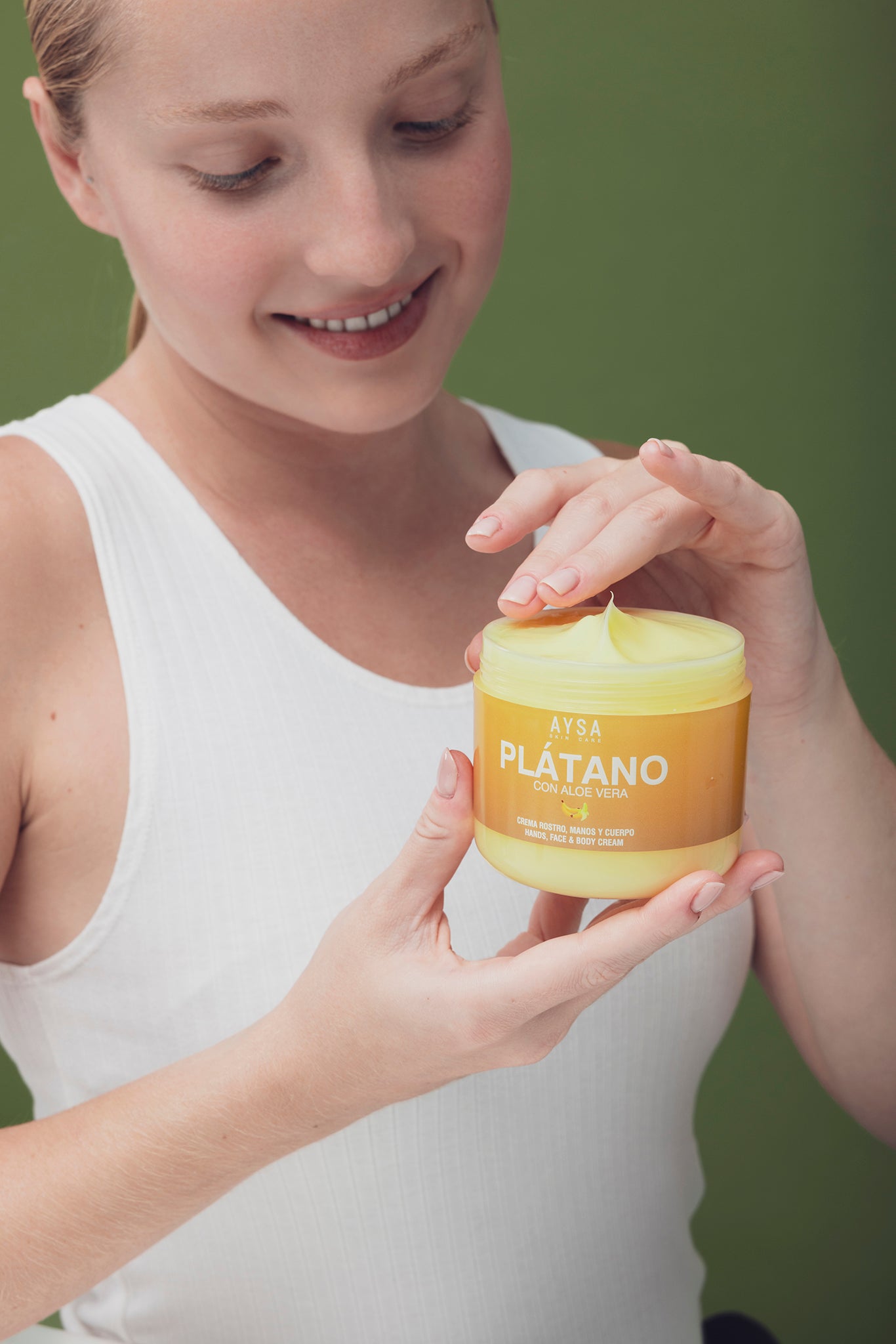 CREMA HIDRATANTE MANOS,ROSTRO Y CUERPO DE PLÁTANO CON ALOE VERA